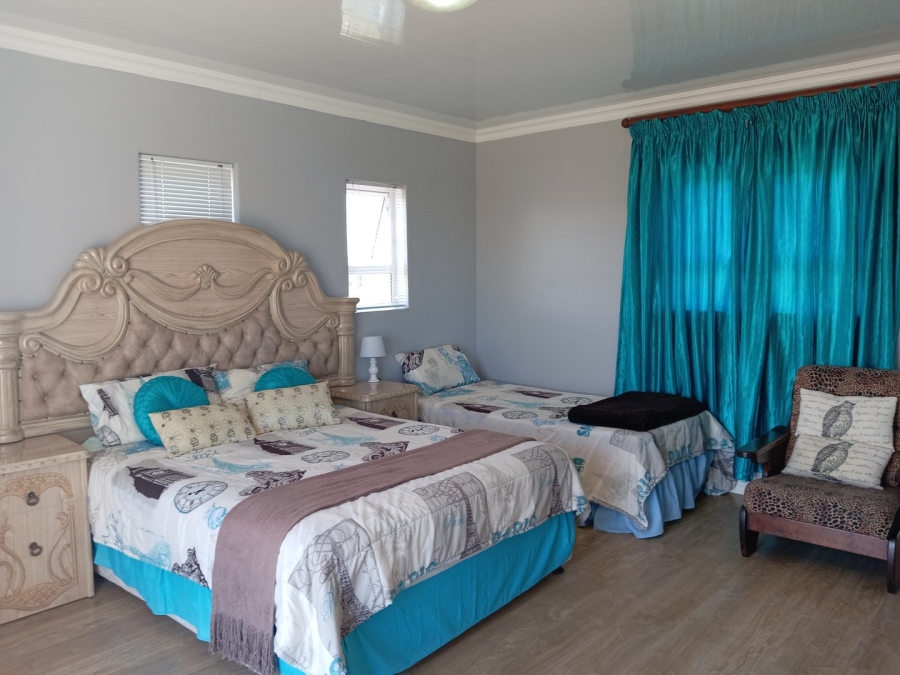 To Let 3 Bedroom Property for Rent in Laguna Sands Western Cape